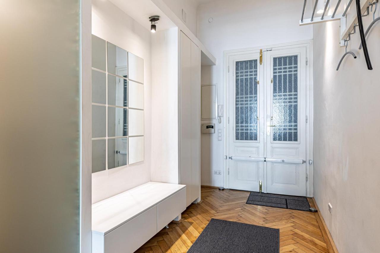 The Hub Vienna By Jr City Apartments Extérieur photo